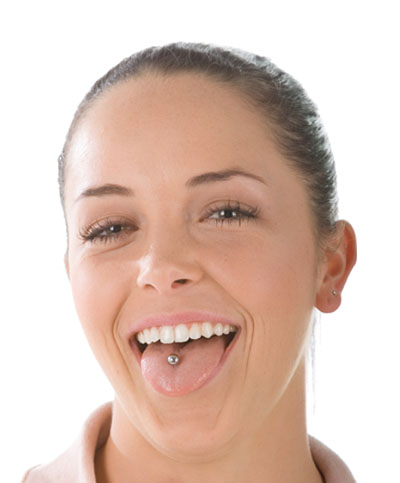 Kolczyk w języku: standard tongue